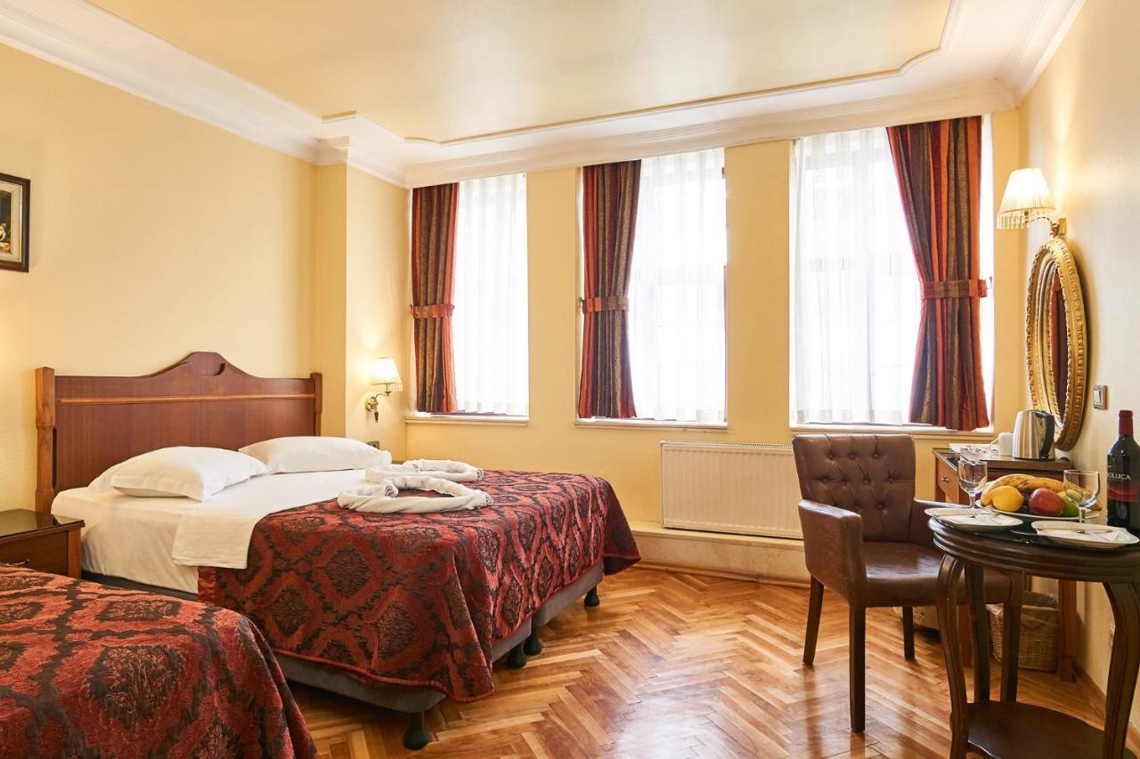 Amber Hotel & Spa Истанбул Екстериор снимка