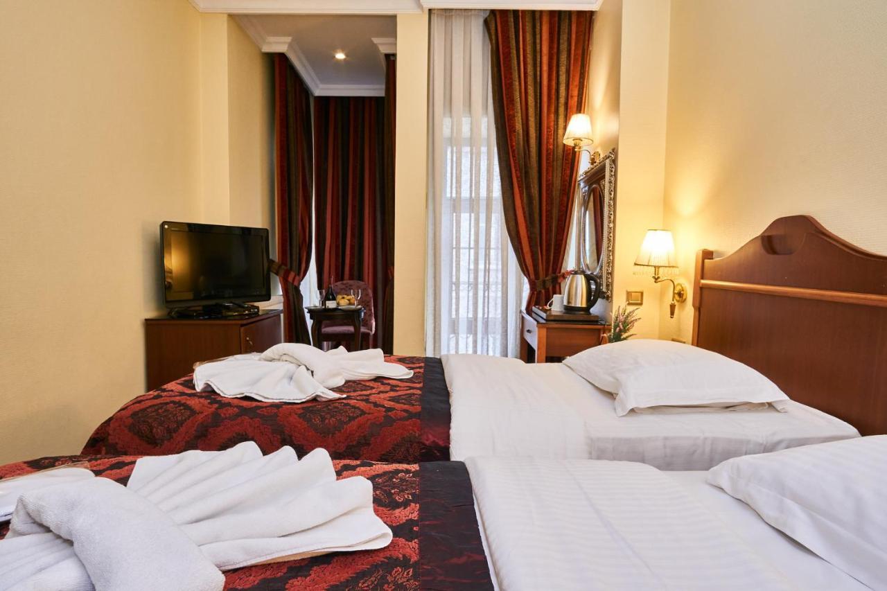 Amber Hotel & Spa Истанбул Екстериор снимка