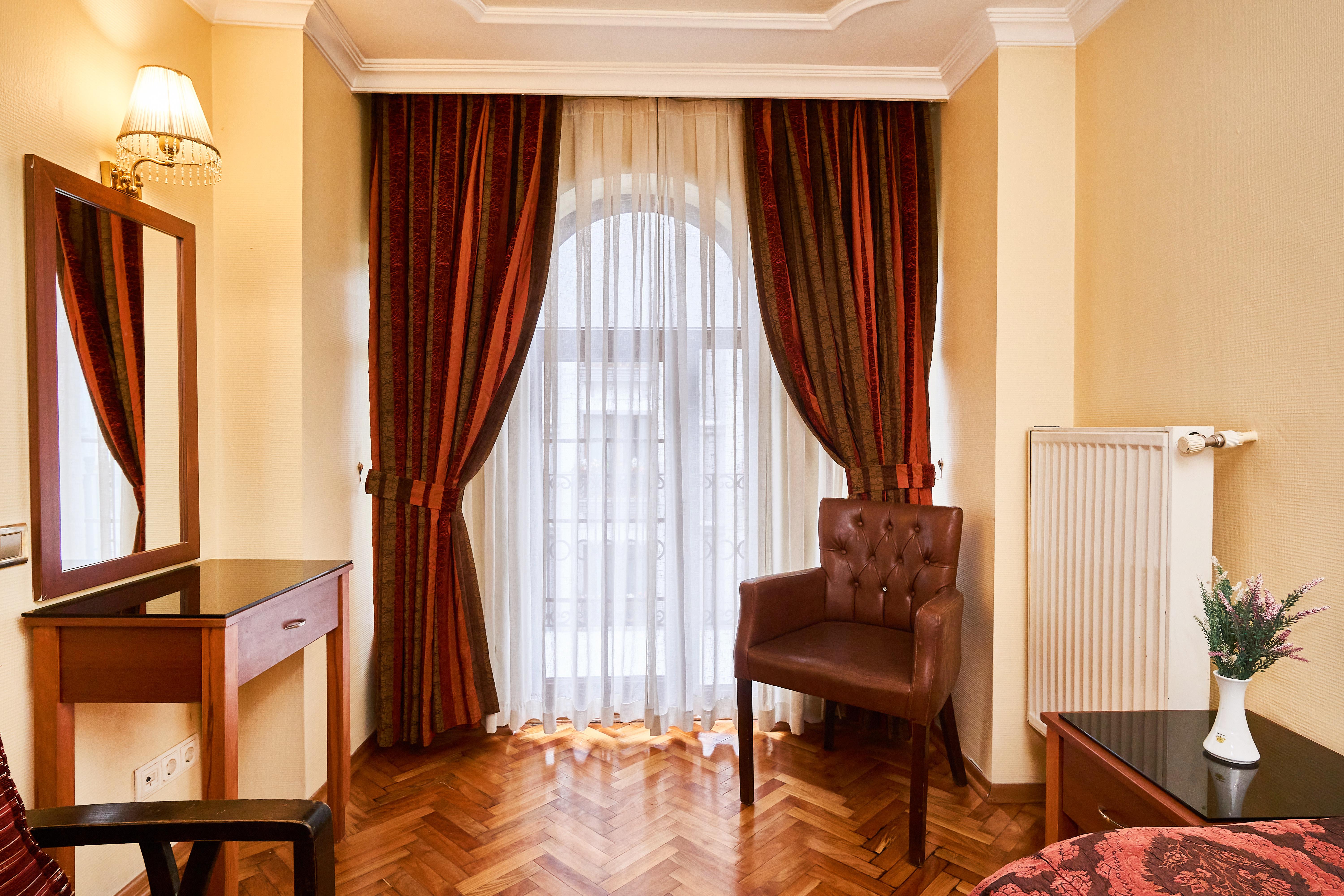 Amber Hotel & Spa Истанбул Екстериор снимка