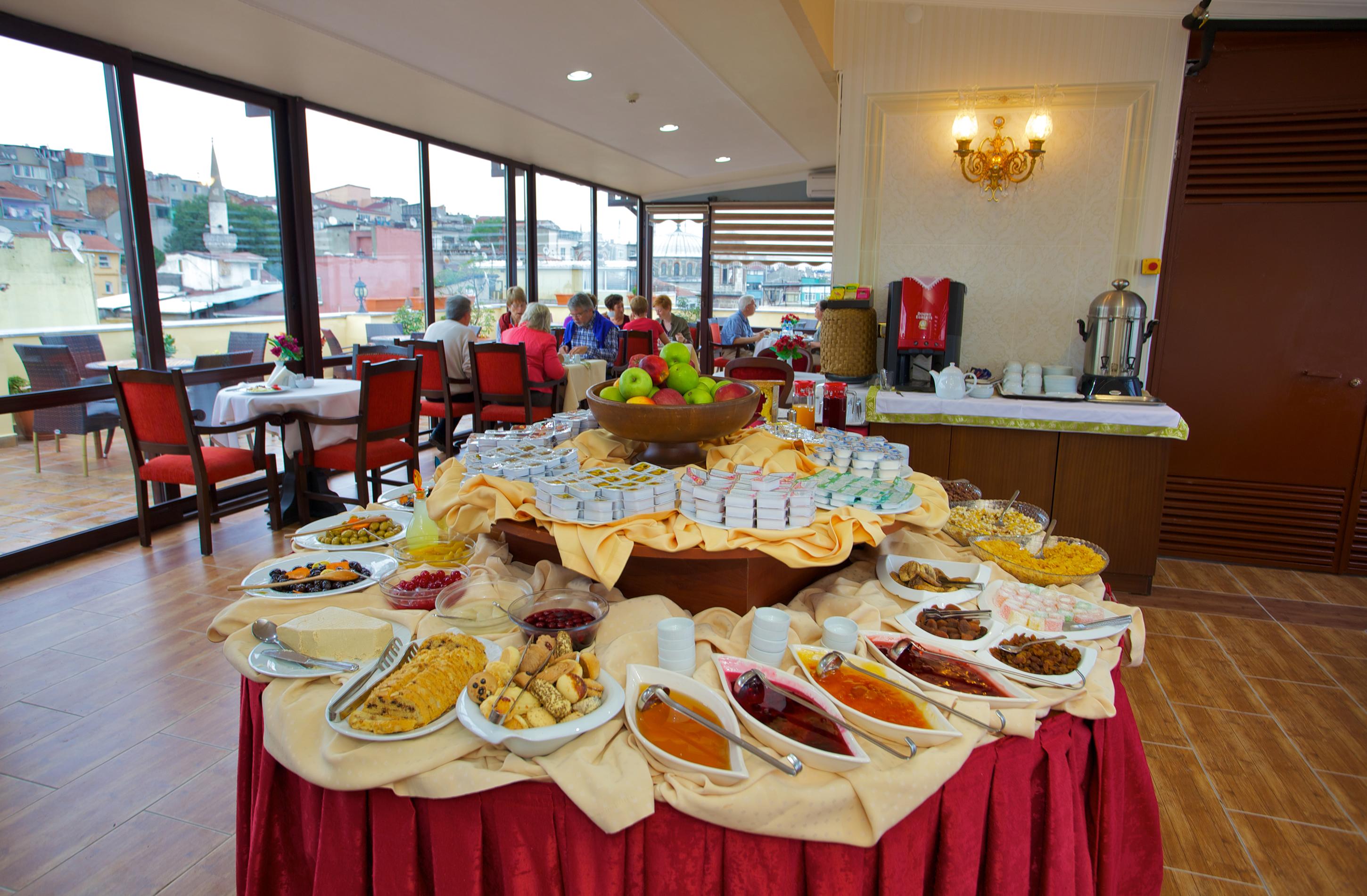 Amber Hotel & Spa Истанбул Екстериор снимка