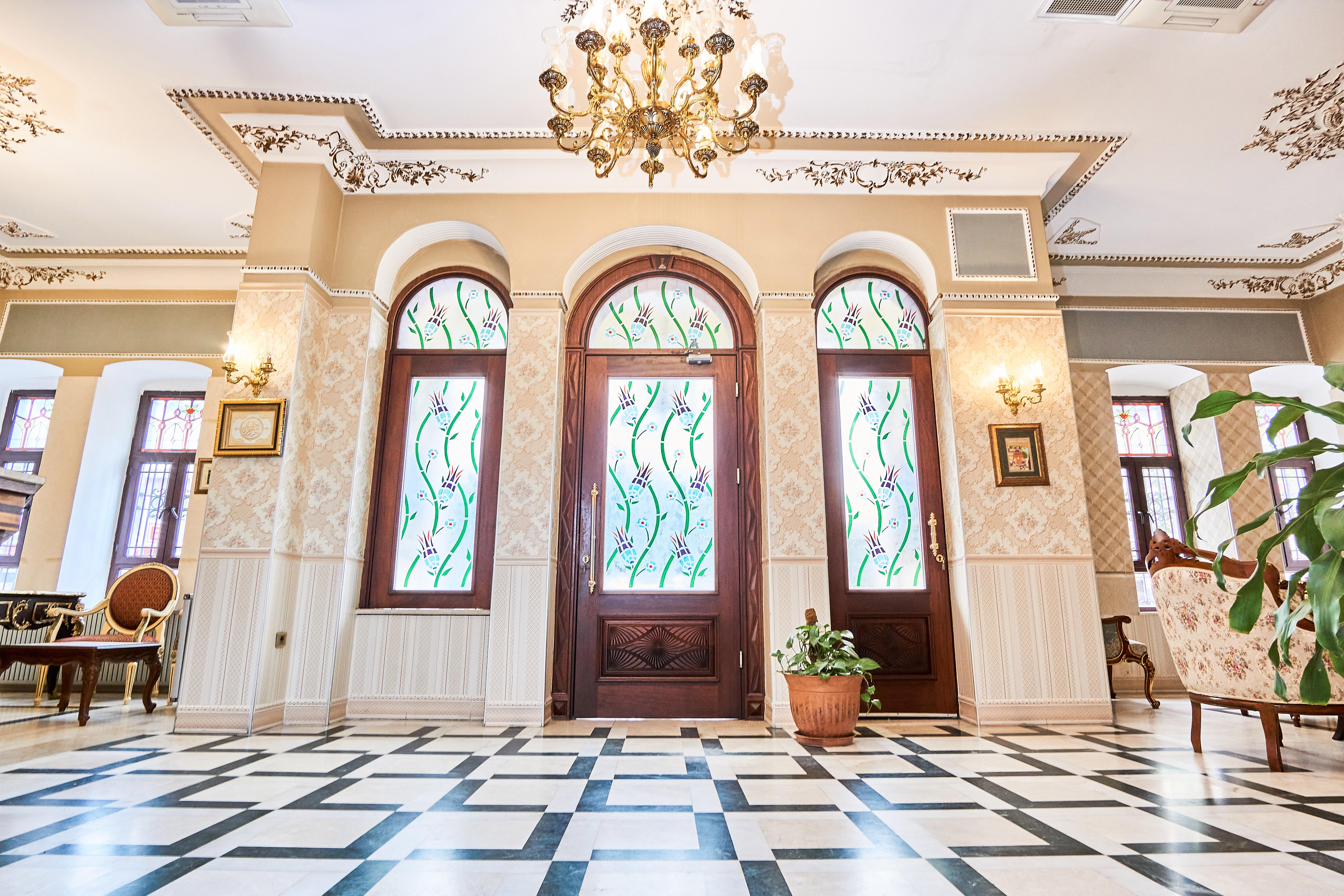 Amber Hotel & Spa Истанбул Екстериор снимка