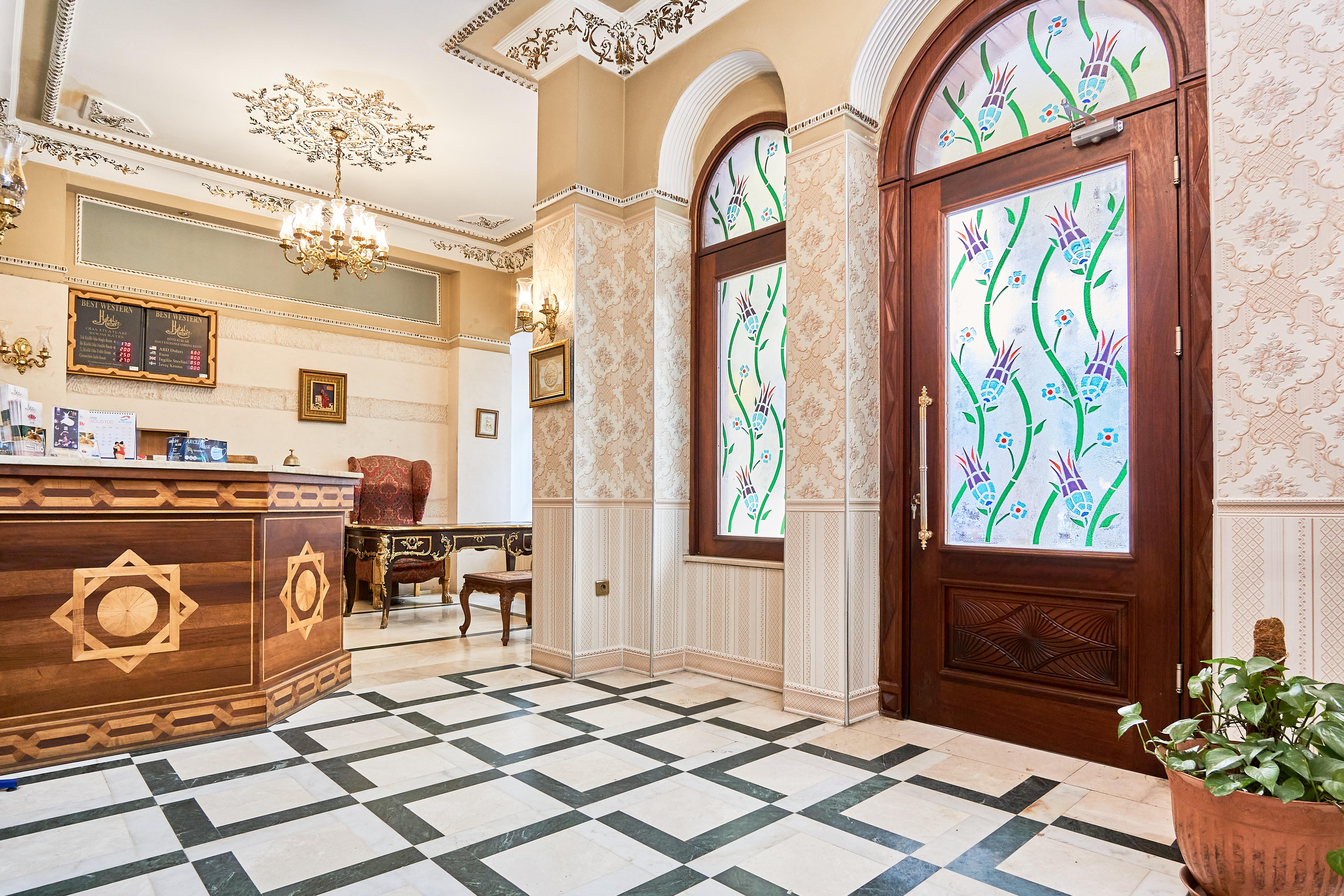 Amber Hotel & Spa Истанбул Екстериор снимка